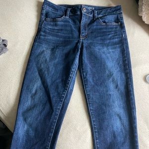 American eagle dark wash jeans
